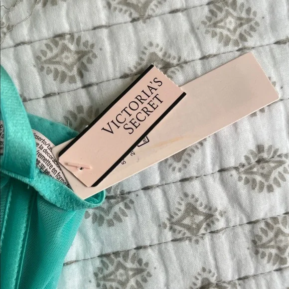 NWT Victoria's Secret Teal Lace Bodysuit - Picture 4 of 6
